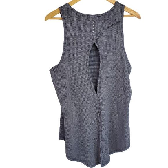 Athletic Running Top Reflection Back Keyhole Slit Bottom Gray Black Large 12-14 - Picture 3 of 7